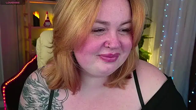 ZaraReignn online show from 03/04/25, 09:11