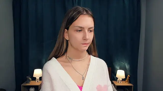 Snapshot of MayBennett chatting on 01/12/25, 06:05 MayBennett online show from 01/12/25, 06:05