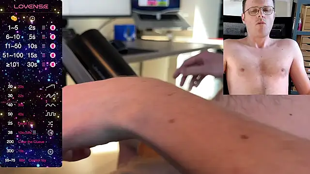 Snapshot of ikbeneendikkelul chatting on 03/18/25, 09:52 ikbeneendikkelul online show from 03/18/25, 09:52