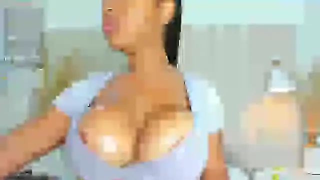 sexyebonyvip1 online show from 03/10/25, 10:55