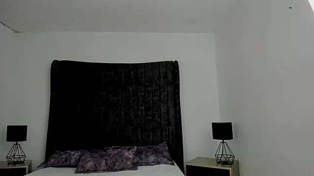 Snapshot of NataGarcia chatting on 05/22/26, 08:03 NataGarcia online show from 05/22/26, 08:03