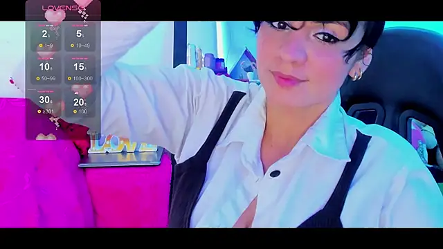 Snapshot of elissa_iris chatting on 02/01/26, 02:32 elissa iris online show from 02/01/26, 02:32