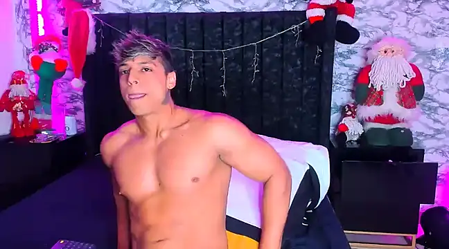 Owen Muzcle online show from 12/12/24, 09:51