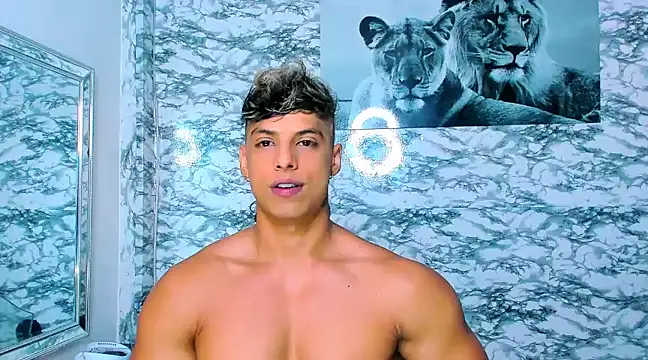 Owen Muzcle online show from 01/10/25, 11:11