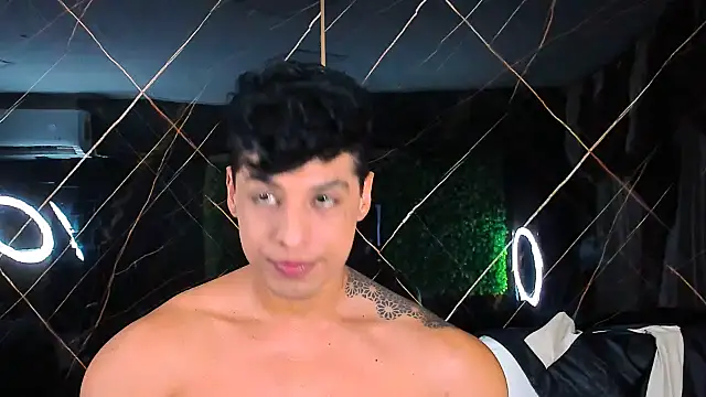 Owen Muzcle online show from 01/08/26, 02:36