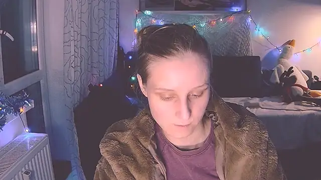 KatiKate online show from 12/18/24, 03:00