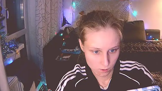 KatiKate online show from 01/04/25, 04:11