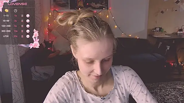 KatiKate online show from 02/15/25, 05:28