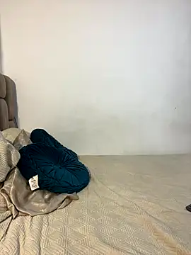 KloheCurvy online show from 10/31/25, 02:07