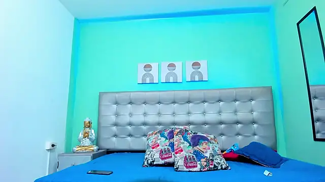 selena castillo online show from 03/19/25, 03:52