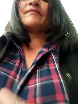 Snapshot of celeste-30_ chatting on 02/17/25, 10:47 celeste-30 online show from 02/17/25, 10:47