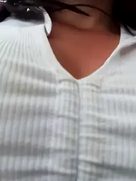 Snapshot of celeste-30_ chatting on 02/18/25, 07:41 celeste-30 online show from 02/18/25, 07:41