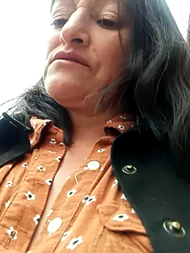 Snapshot of celeste-30_ chatting on 02/25/25, 05:25 celeste-30 online show from 02/25/25, 05:25