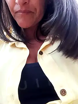 Snapshot of celeste-30_ chatting on 03/07/25, 08:00 celeste-30 online show from 03/07/25, 08:00