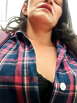 Snapshot of celeste-30_ chatting on 03/13/25, 03:39 celeste-30 online show from 03/13/25, 03:39