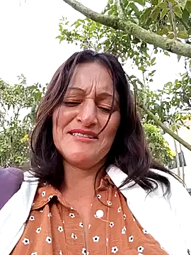 Snapshot of celeste-30_ chatting on 03/14/25, 10:38 celeste-30 online show from 03/14/25, 10:38