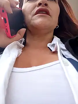 Snapshot of celeste-30_ chatting on 09/15/25, 02:06 celeste-30 online show from 09/15/25, 02:06