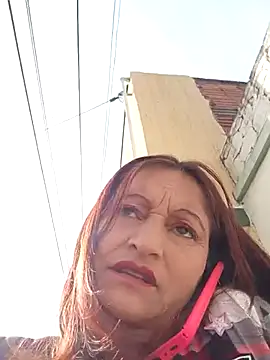 Snapshot of celeste-30_ chatting on 09/17/25, 01:02 celeste-30 online show from 09/17/25, 01:02