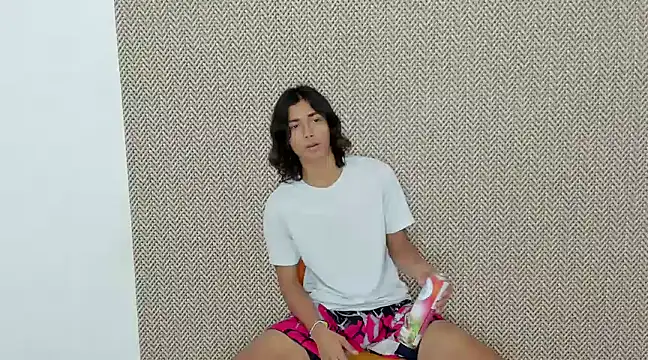 mckensy sexxx18 online show from 12/07/24, 05:53