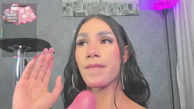  kitty wuichis online show from 03/02/26, 07:15