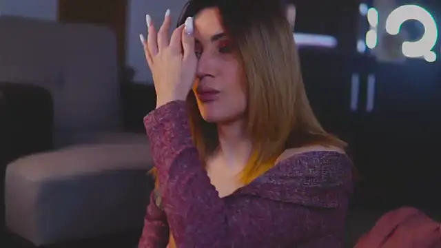 Snapshot of KimSkyex chatting on 01/11/25, 11:24 KimSkyex online show from 01/11/25, 11:24