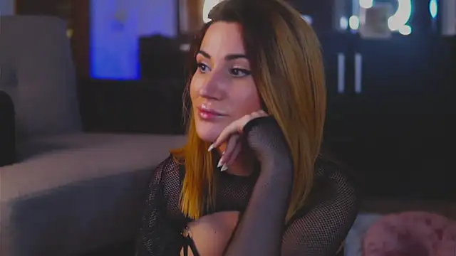 Snapshot of KimSkyex chatting on 01/16/25, 05:21 KimSkyex online show from 01/16/25, 05:21