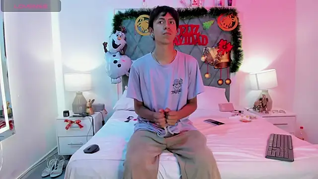 Snapshot of Katherin_jupiter chatting on 12/26/24, 07:27 Katherin jupiter online show from 12/26/24, 07:27