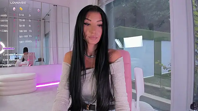 missdiamond  online show from 12/01/25, 07:46