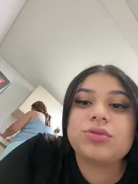 Snapshot of alissonfernandez_ chatting on 01/10/25, 12:38 alissonfernandez online show from 01/10/25, 12:38