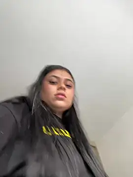 Snapshot of alissonfernandez_ chatting on 02/01/25, 10:23 alissonfernandez online show from 02/01/25, 10:23