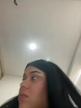 Snapshot of alissonfernandez_ chatting on 02/12/25, 03:38 alissonfernandez online show from 02/12/25, 03:38