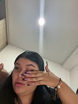 Snapshot of alissonfernandez_ chatting on 02/27/25, 09:47 alissonfernandez online show from 02/27/25, 09:47