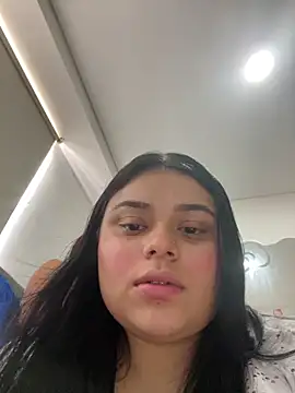 Snapshot of alissonfernandez_ chatting on 03/10/25, 03:30 alissonfernandez online show from 03/10/25, 03:30