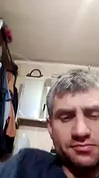 Snapshot of Gotowy40 chatting on 12/11/24, 12:02 Gotowy40 online show from 12/11/24, 12:02