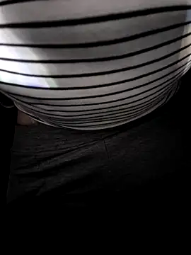 Snapshot of HardWolf2024 chatting on 12/02/24, 08:22 HardWolf2024 online show from 12/02/24, 08:22