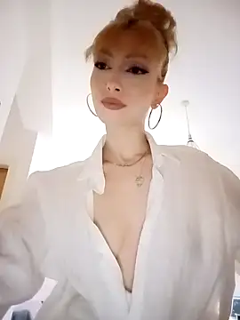 Snapshot of AnyaLobb62 chatting on 01/25/25, 10:39 AnyaLobb62 online show from 01/25/25, 10:39