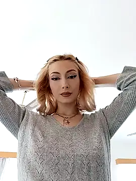 Snapshot of AnyaLobb62 chatting on 02/12/25, 10:14 AnyaLobb62 online show from 02/12/25, 10:14