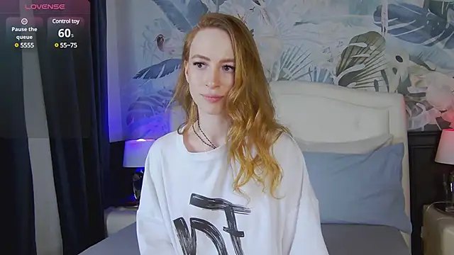 Snapshot of _AngelMoon_ chatting on 02/07/25, 07:29 AngelMoon online show from 02/07/25, 07:29