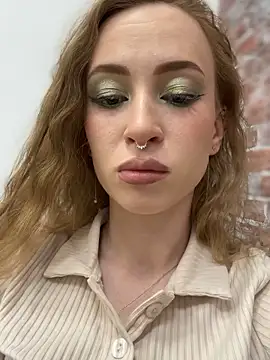 Snapshot of _AngelMoon_ chatting on 09/10/25, 03:50 AngelMoon online show from 09/10/25, 03:50