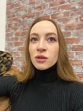 Snapshot of _AngelMoon_ chatting on 11/29/25, 03:53 AngelMoon online show from 11/29/25, 03:53