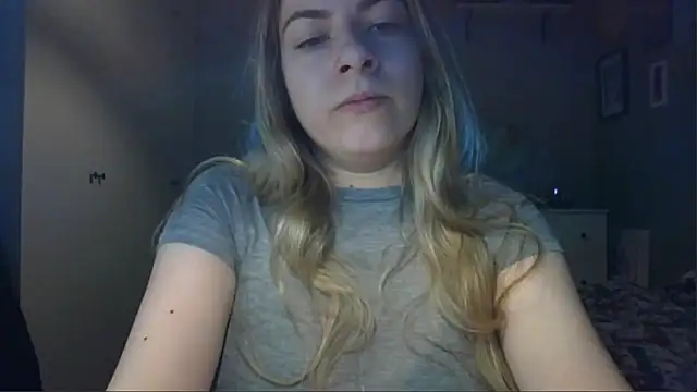 ROSIEx sweet online show from 04/28/26, 06:51