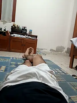 Snapshot of Loytder chatting on 03/27/26, 03:45 Loytder online show from 03/27/26, 03:45