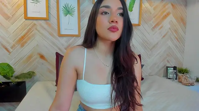 AniiRose online show from 02/01/25, 10:13