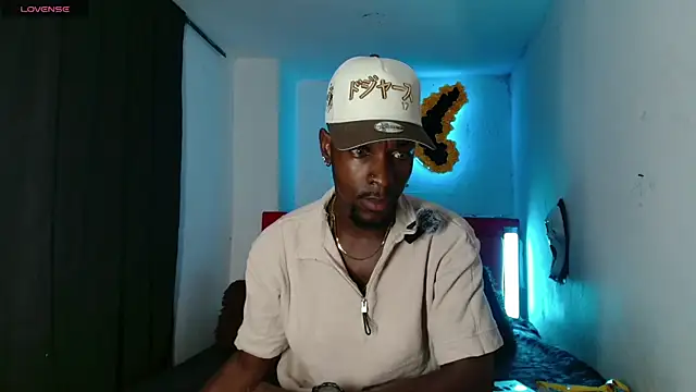 Aroonpapisex online show from 04/17/26, 12:30