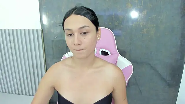 lana boomer online show from 09/12/25, 08:42