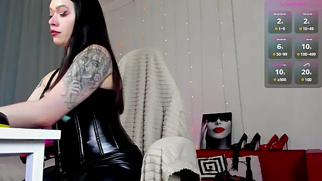 Vanessa Ives  online show from 03/19/25, 05:52