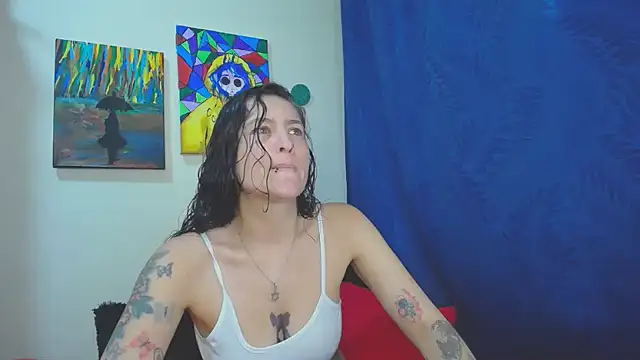 Snapshot of Leyla_Horny_Bg chatting on 11/02/25, 12:46 Leyla Horny Bg online show from 11/02/25, 12:46