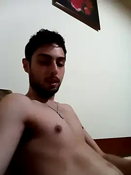 Snapshot of Raze_Elusive chatting on 12/04/24, 04:49 Raze Elusive online show from 12/04/24, 04:49