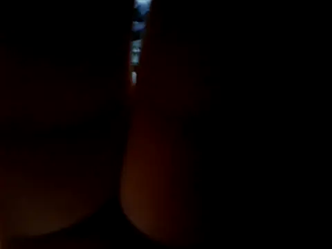 Snapshot of Fefe20cam chatting on 11/29/25, 02:25 Fefe20cam online show from 11/29/25, 02:25