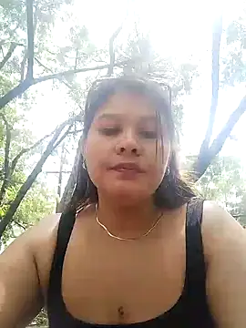 Snapshot of Stylevoluptuousvycky chatting on 12/18/24, 03:44 Stylevoluptuousvycky online show from 12/18/24, 03:44